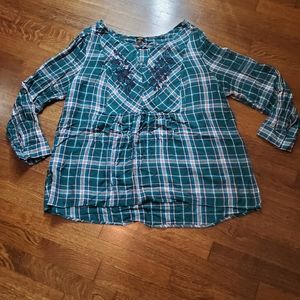Plaid top